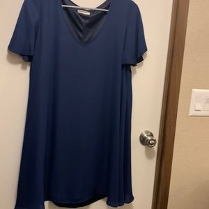 💸30% OFF 2 OR MORE BUNDLE💸 Women’s Navy Short Sleeved Dress